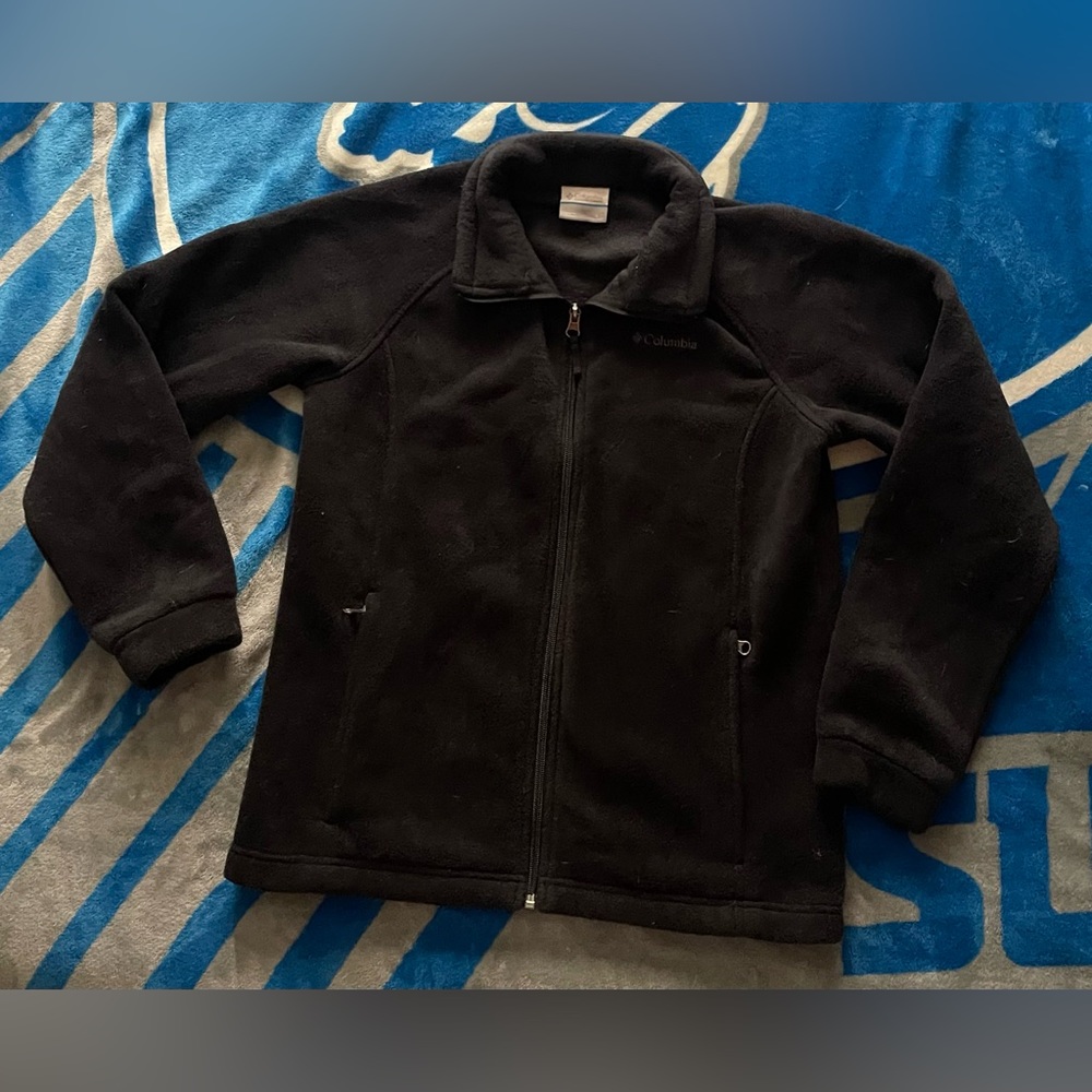 Black Columbia zip up. Youth Large